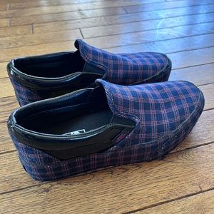 Size 7 Women’s vans